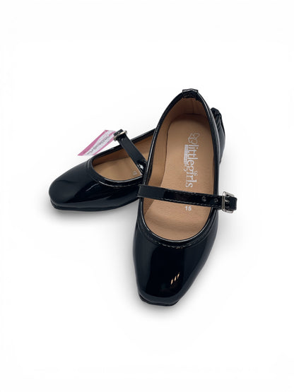 Zapato charol negro punta cuadrada