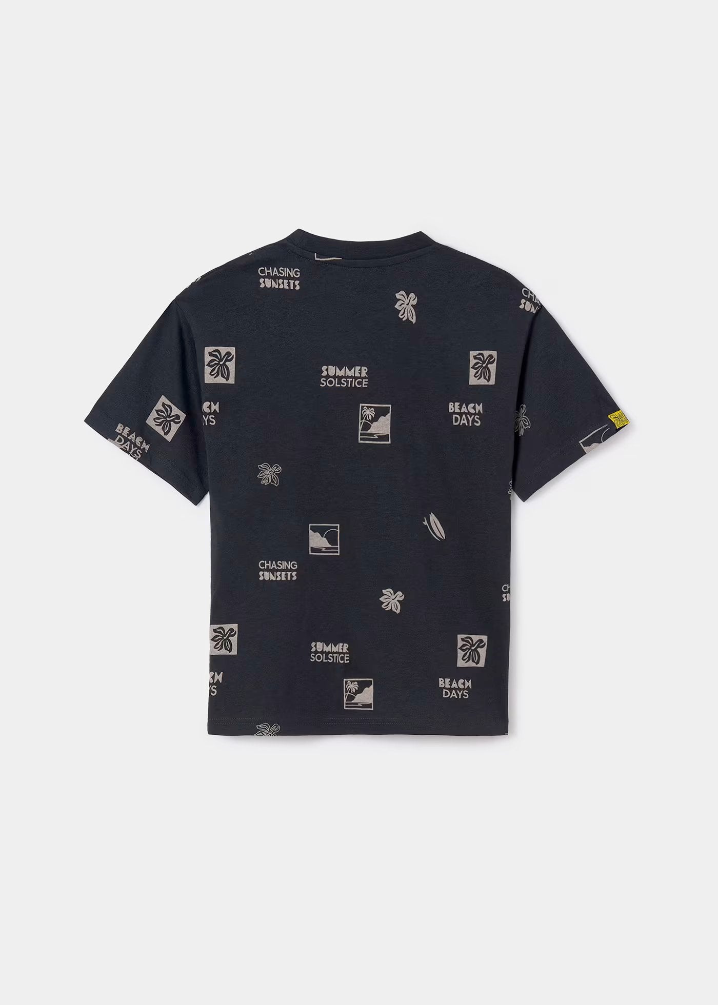 camiseta color gris pizarra, no bad waves