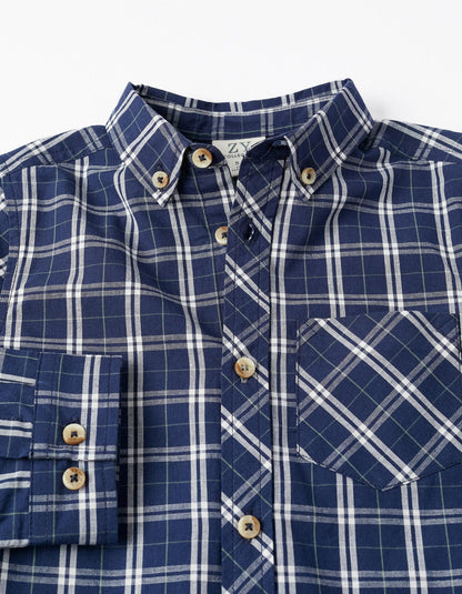 camisa a cuadros azul y blanco