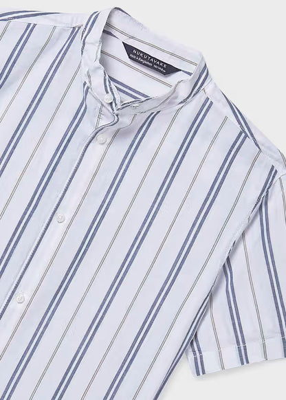 Camisa manga corta cuello mao, rayas océano