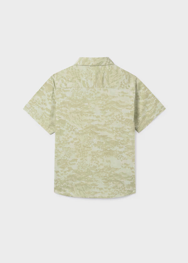 Camisa manga corta color verde liquen