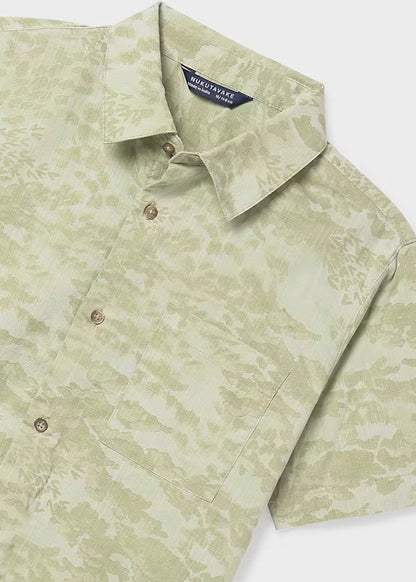 Camisa manga corta color verde liquen