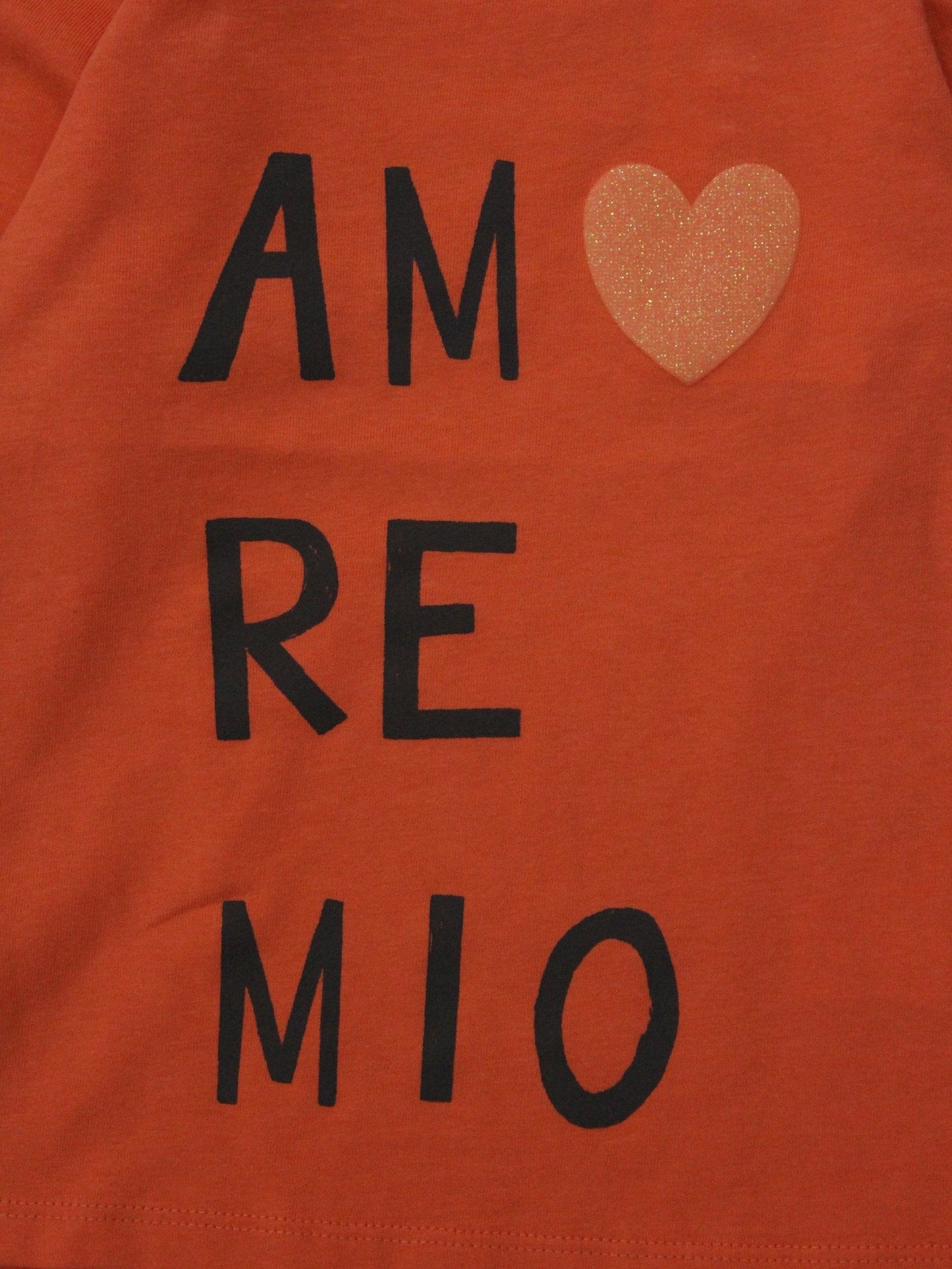 set blusa amore y leggins gris con letras