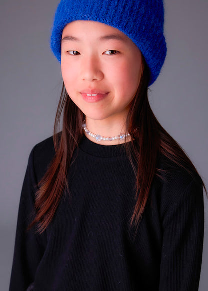 Camiseta pétalos color negro