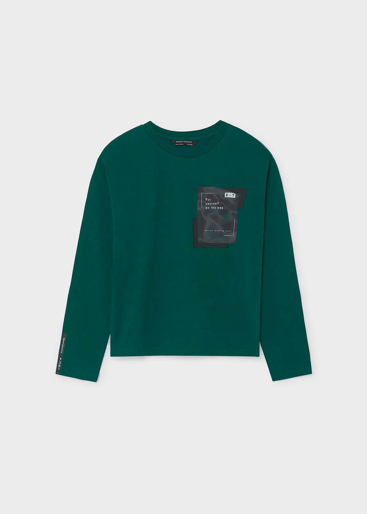 camiseta manga larga verde  abeto con bolsillo