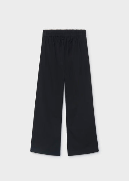 Pantalón pinzas color negro