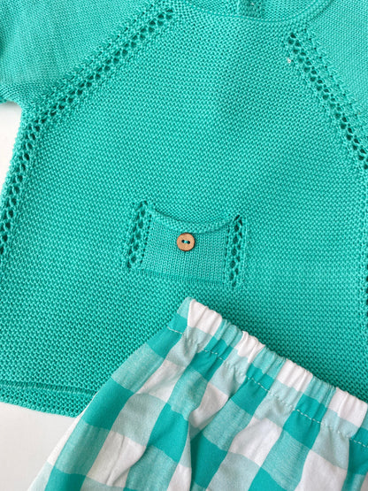 Conjunto español camiseta punto color verde y  calzon a cuadros