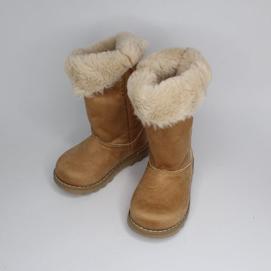 bota alta café con peluche