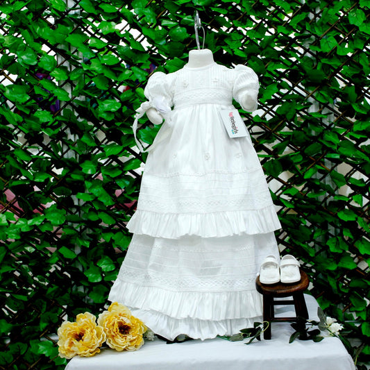 ropon color blanco para niña
