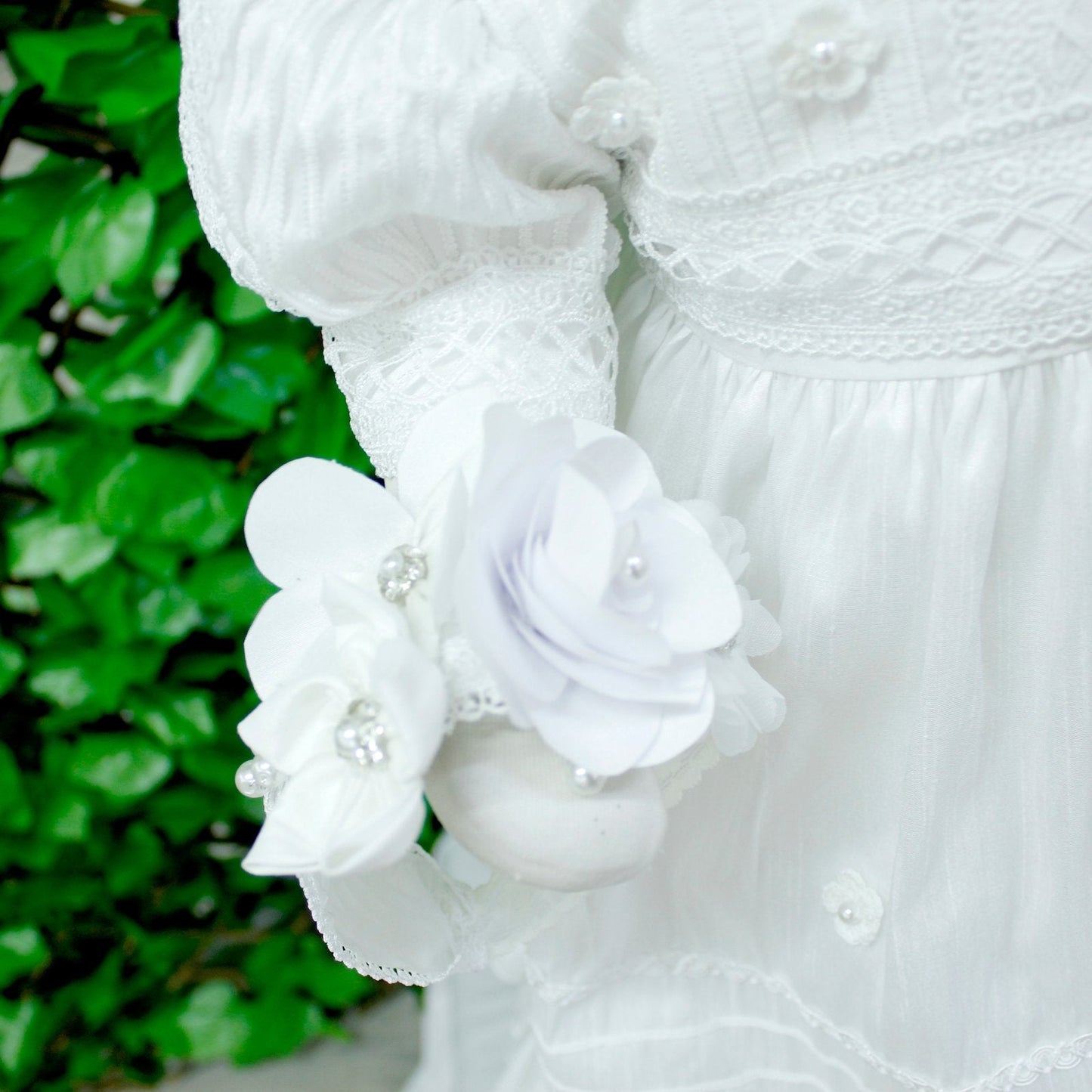 Ropon color blanco para niña