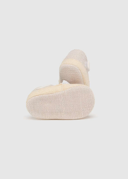 alpargatas con olan color blanco y yute para bebé