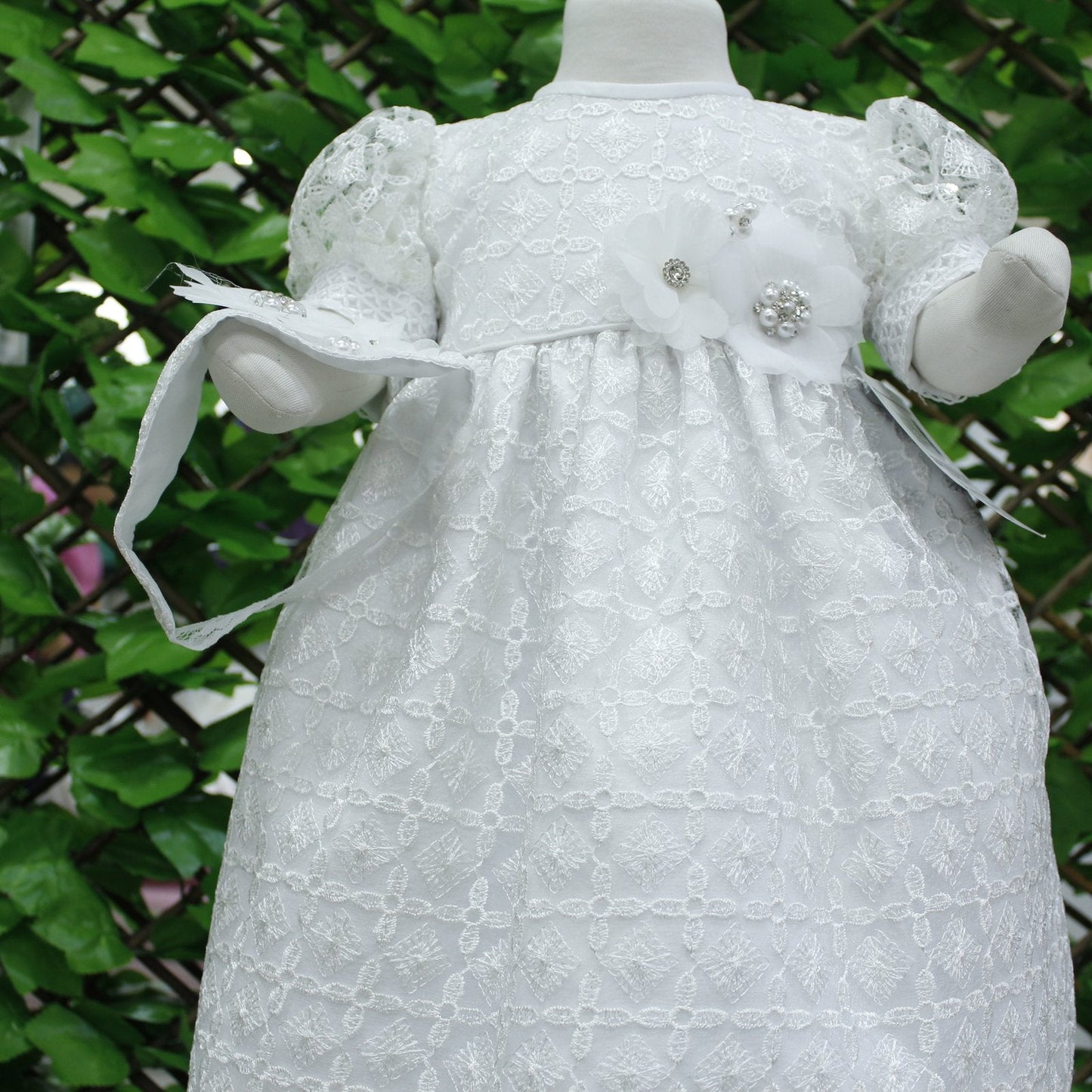 ropon color blanco para niña