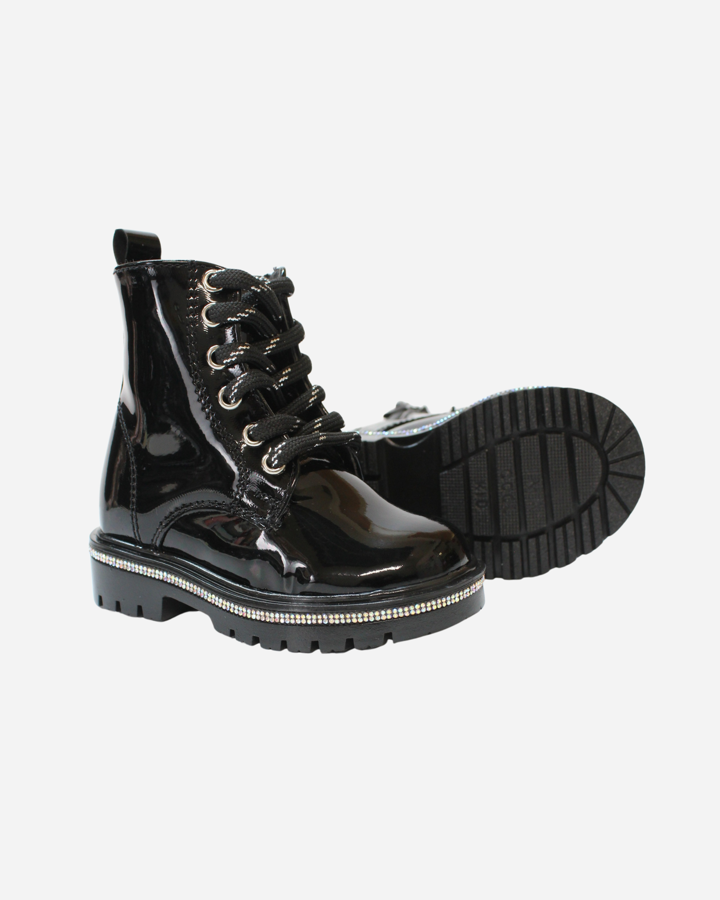 Botin charol negro cristales en la suela