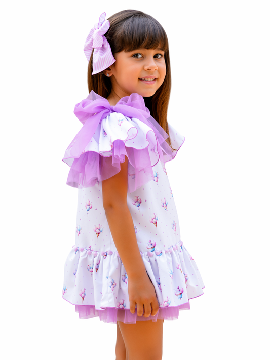 Vestido blanco donas tul en hombro