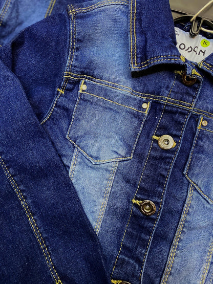 cazadora denim corte vaquero con destellos en bolsas