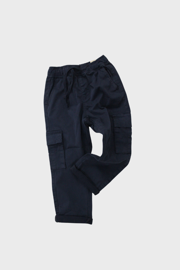 pantalón cargo azul marino