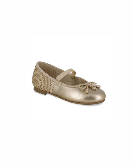 zapato bailarina color oro