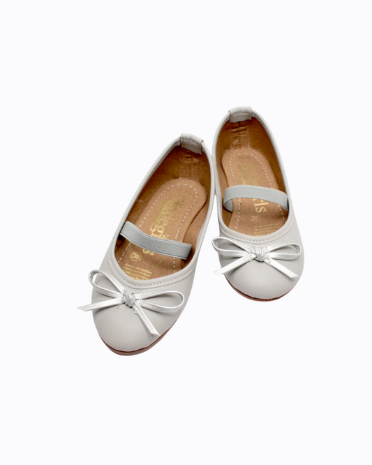 balerina gris con moño