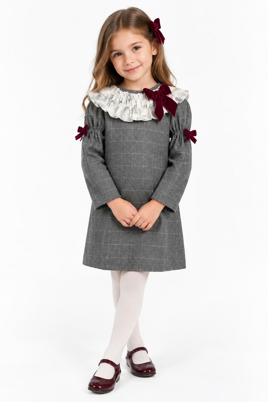 Vestido cuadros plomo cuello smoke moño terciopleo