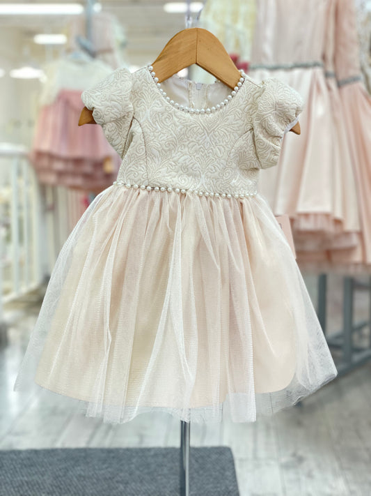 Vestido Champagne Talle Bordado