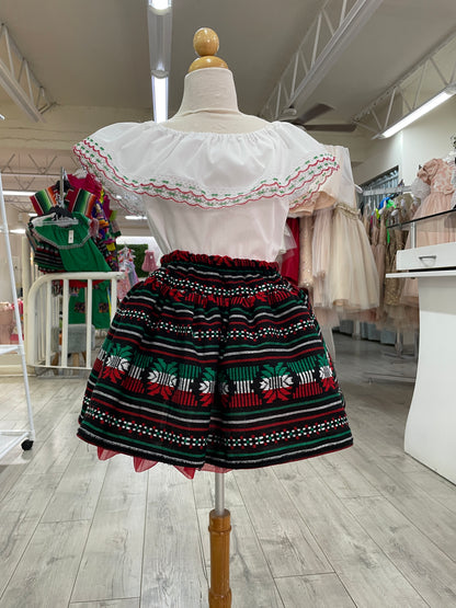 SET PATRIO TUTU CON BLUSA CAMPESINA BLANCA ENCAJE TRICOLOR FALDA CAMBAYA NEGRA