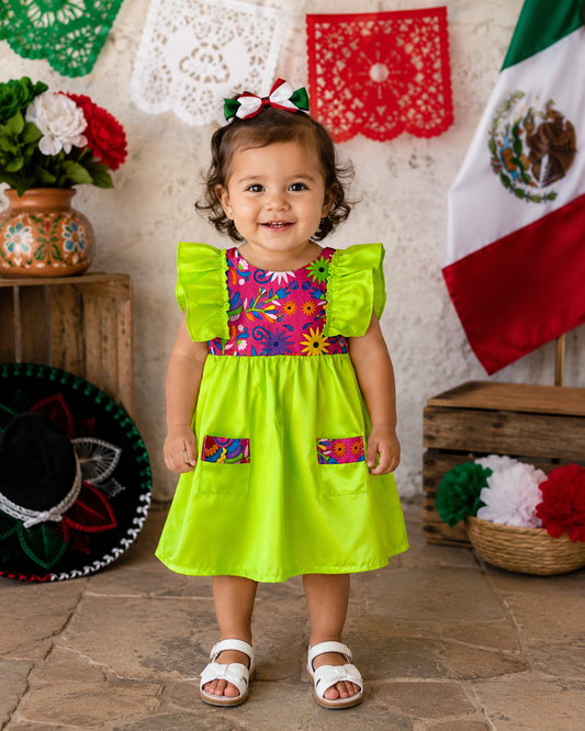 VESTIDO ELEMENTOS PATRIOS COLOR VERDE NEON