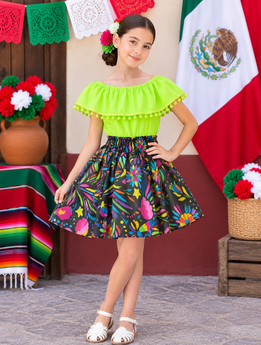 SET PATRIO TUTU CON BLUSA CAMPESINA VERDE NEON POMPON AMAARILLO FALDA CORTA FLORES