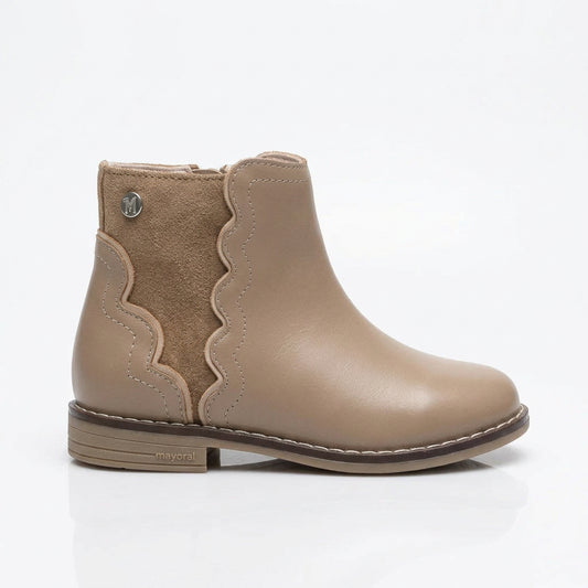 Botin color topo camel