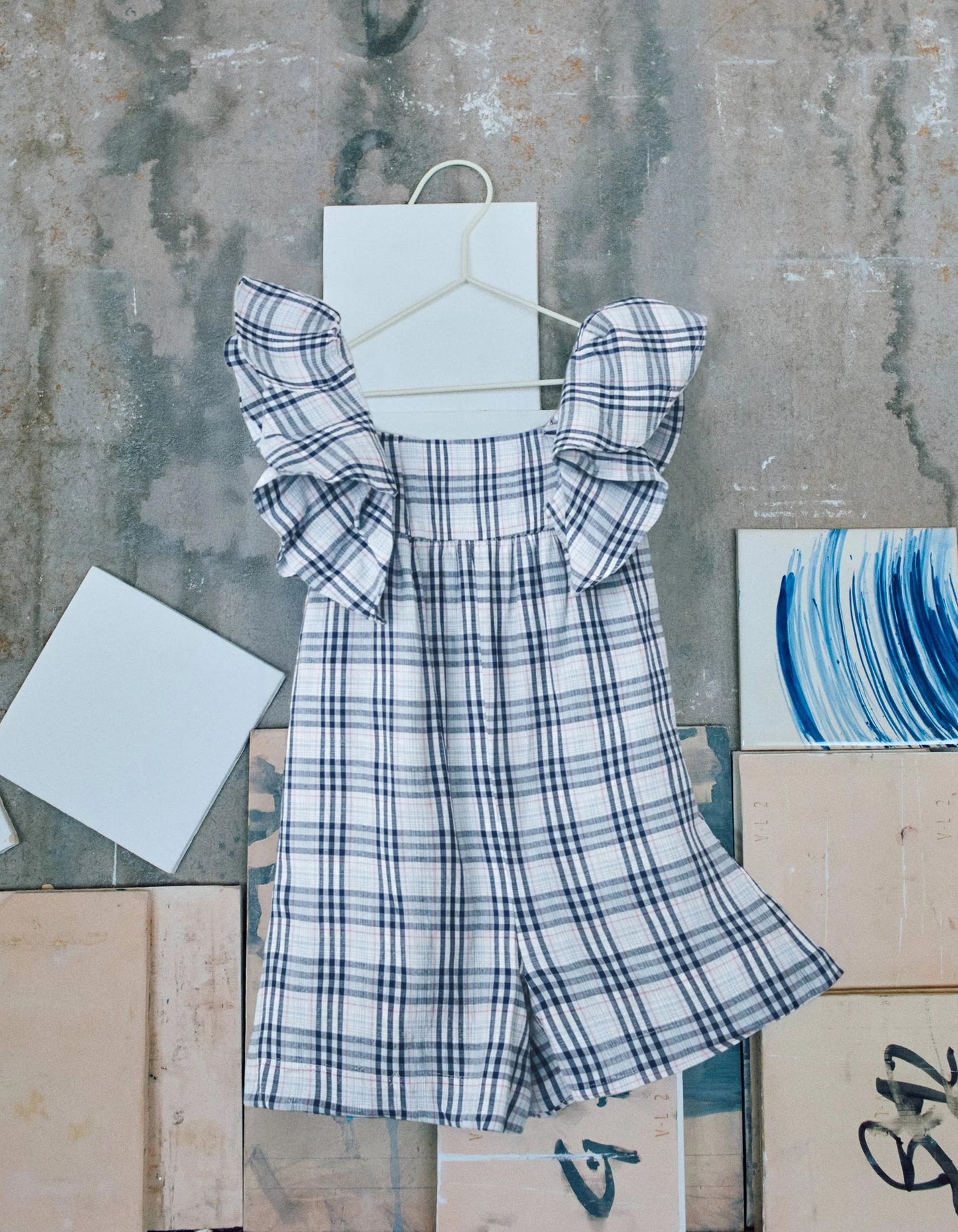 Mono de algodón con estampado a cuadros B&S para bebé niña