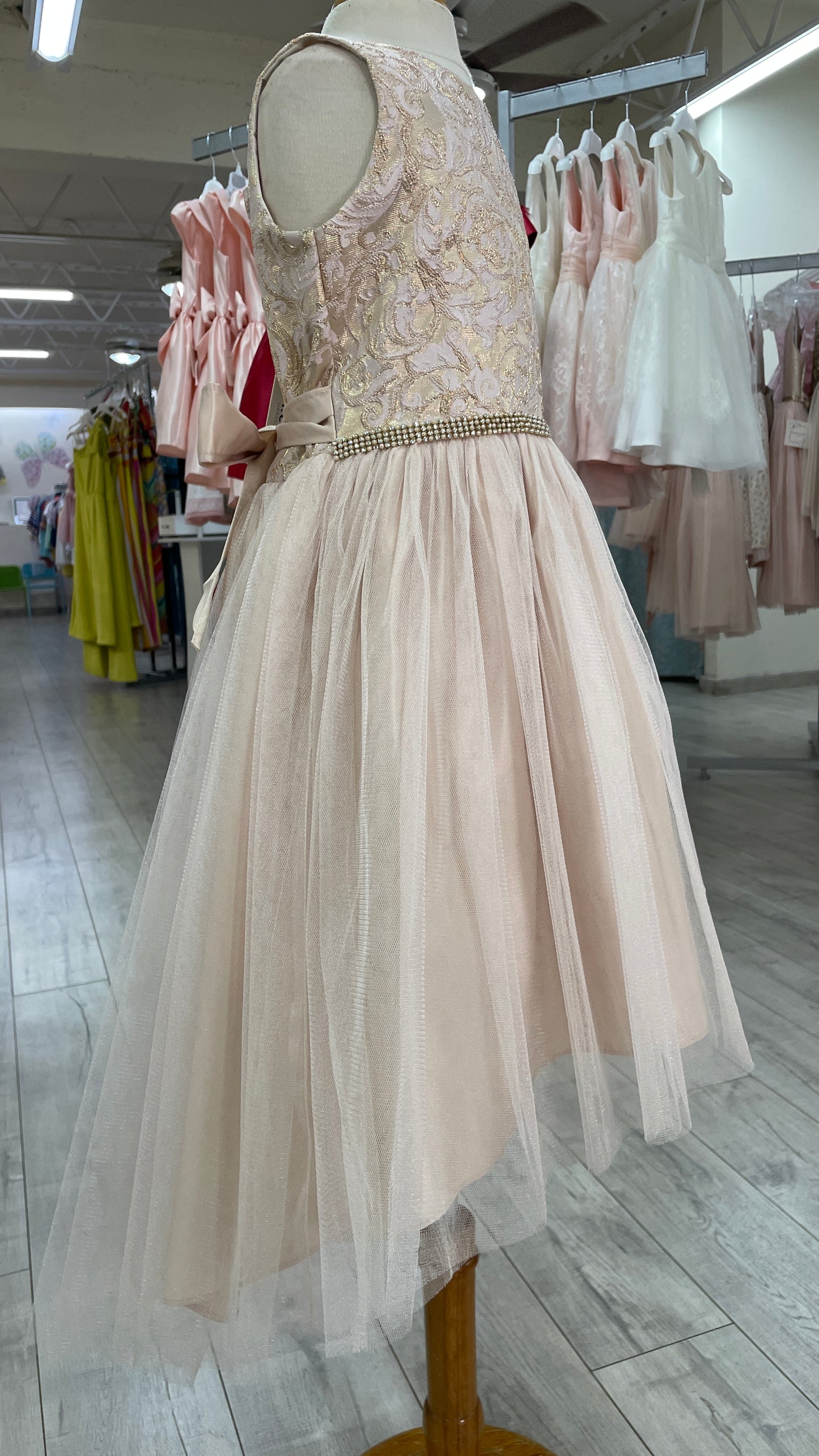 Vestido Rosa Oro Talle Brocado Falda Tul