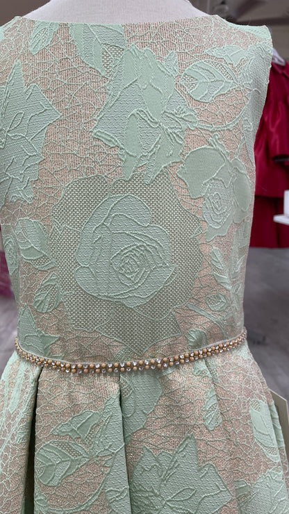 Vestido Verde Menta Brocado Cinto Dorado
