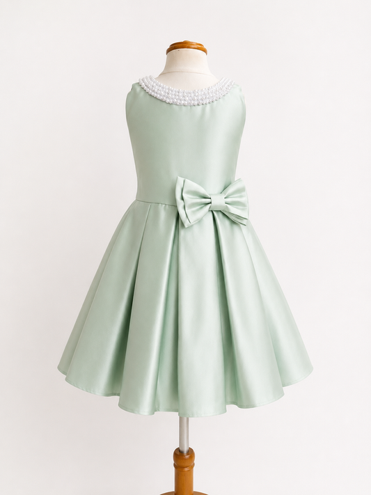 Vestido Sweet kids verde cuello perlas