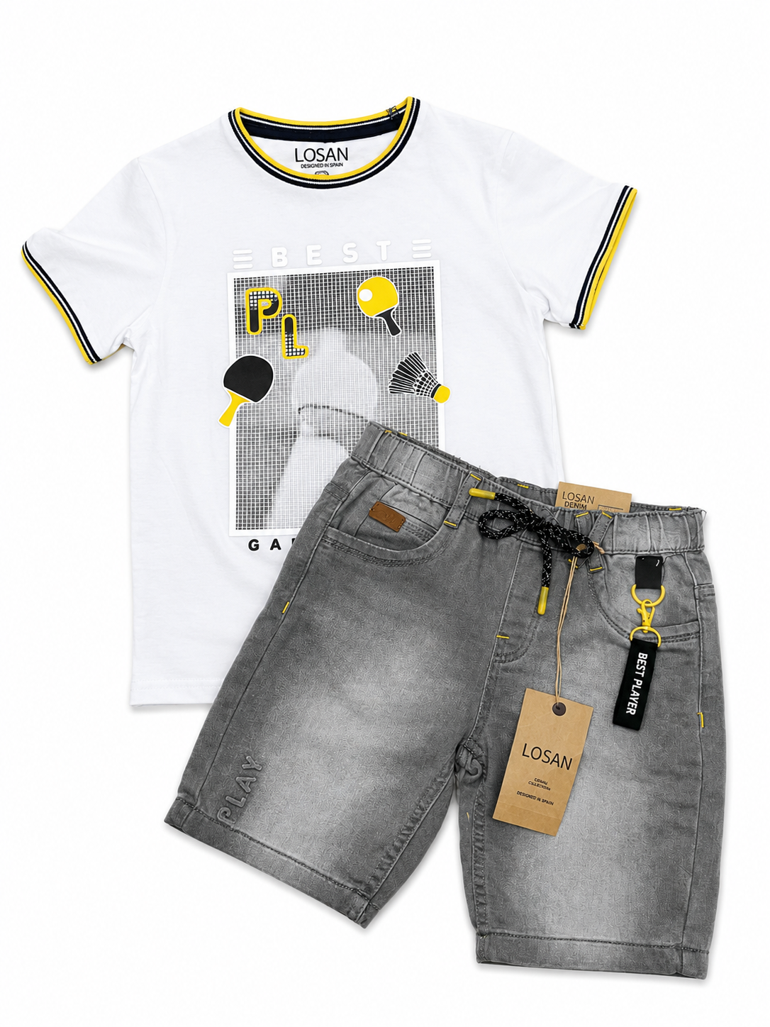 Set Camiseta Blanca y Bermuda Denim Gris
