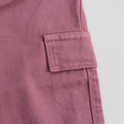 set jersey tipo bordado con pantalón cargo rosa