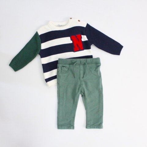 set suéter tejido con pantalón jogger color verde
