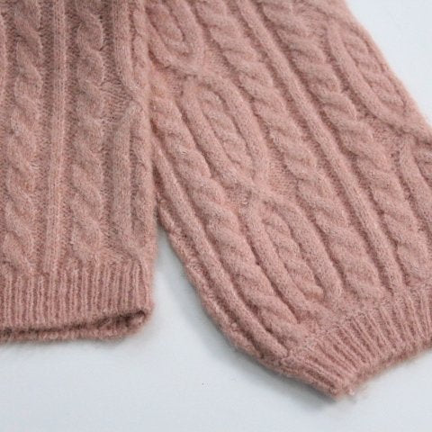 suéter a rayas para niña.