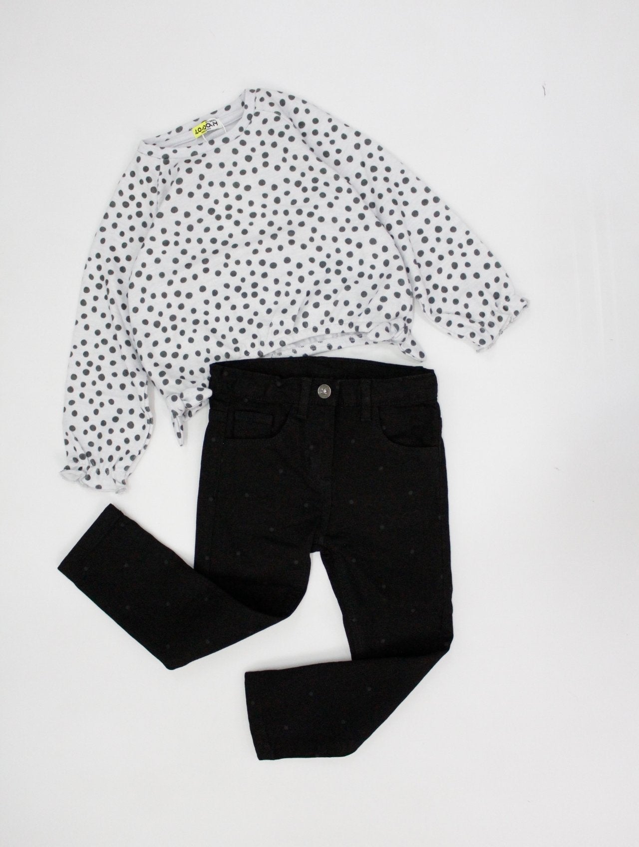 set camiseta con pantalón black denim, para niña