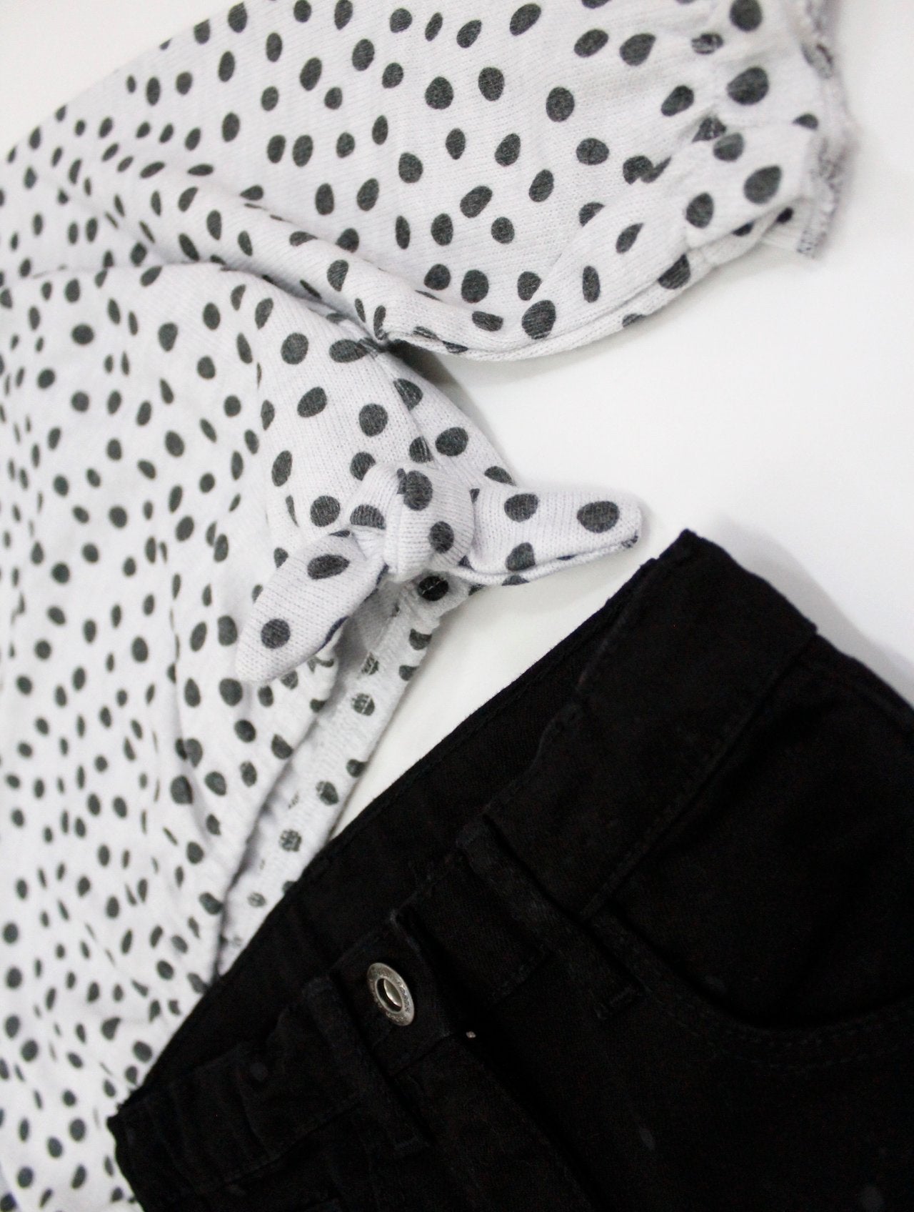 set camiseta con pantalón black denim, para niña