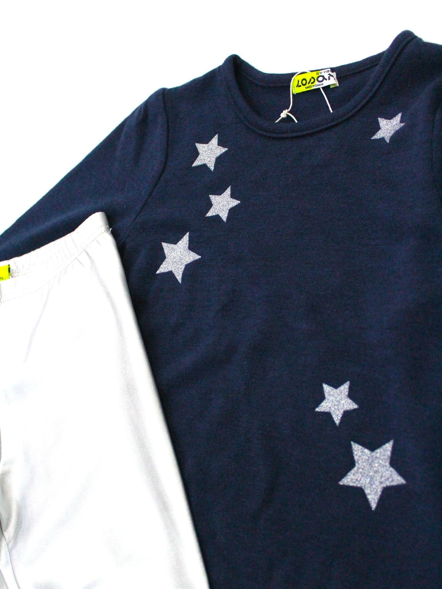 set camiseta azul marino con pantalón polipiel