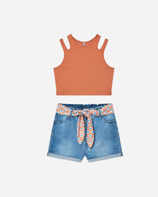 Set blusa naranja y short mezclilla, tiro alto