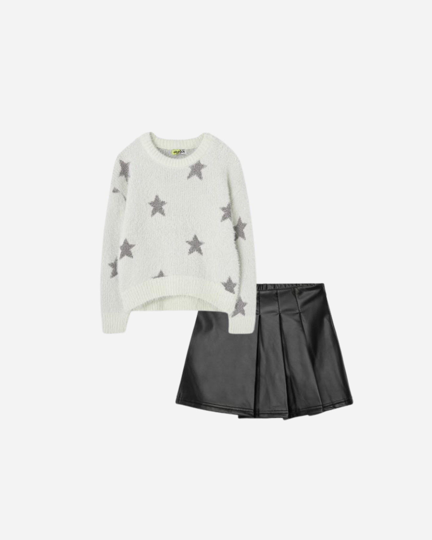 Conjunto falda polipiel con sweater blanco estrellas plata