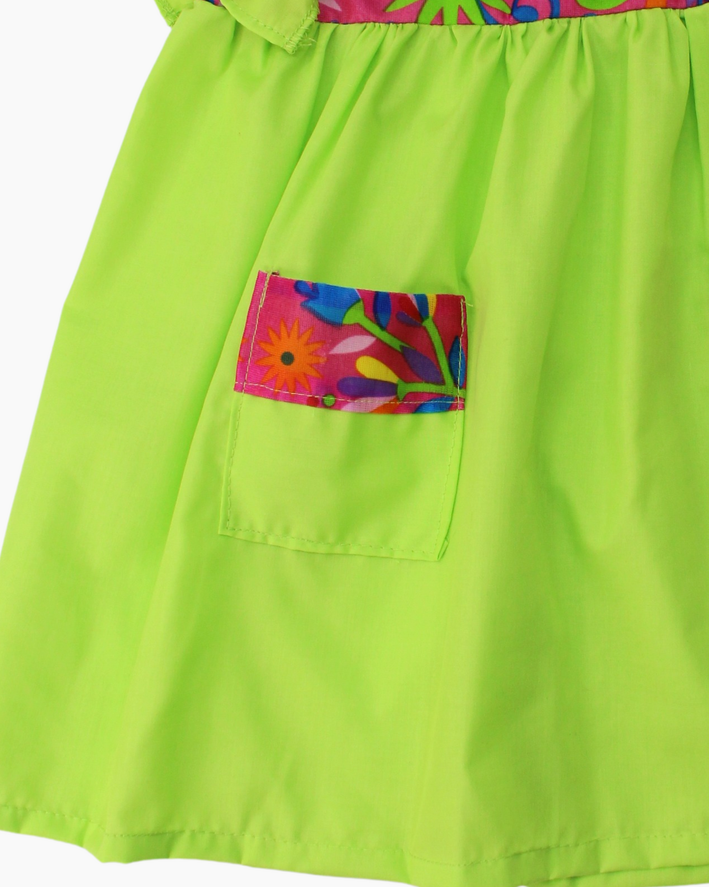 vestido patrio popelina verde peto rosa flores
