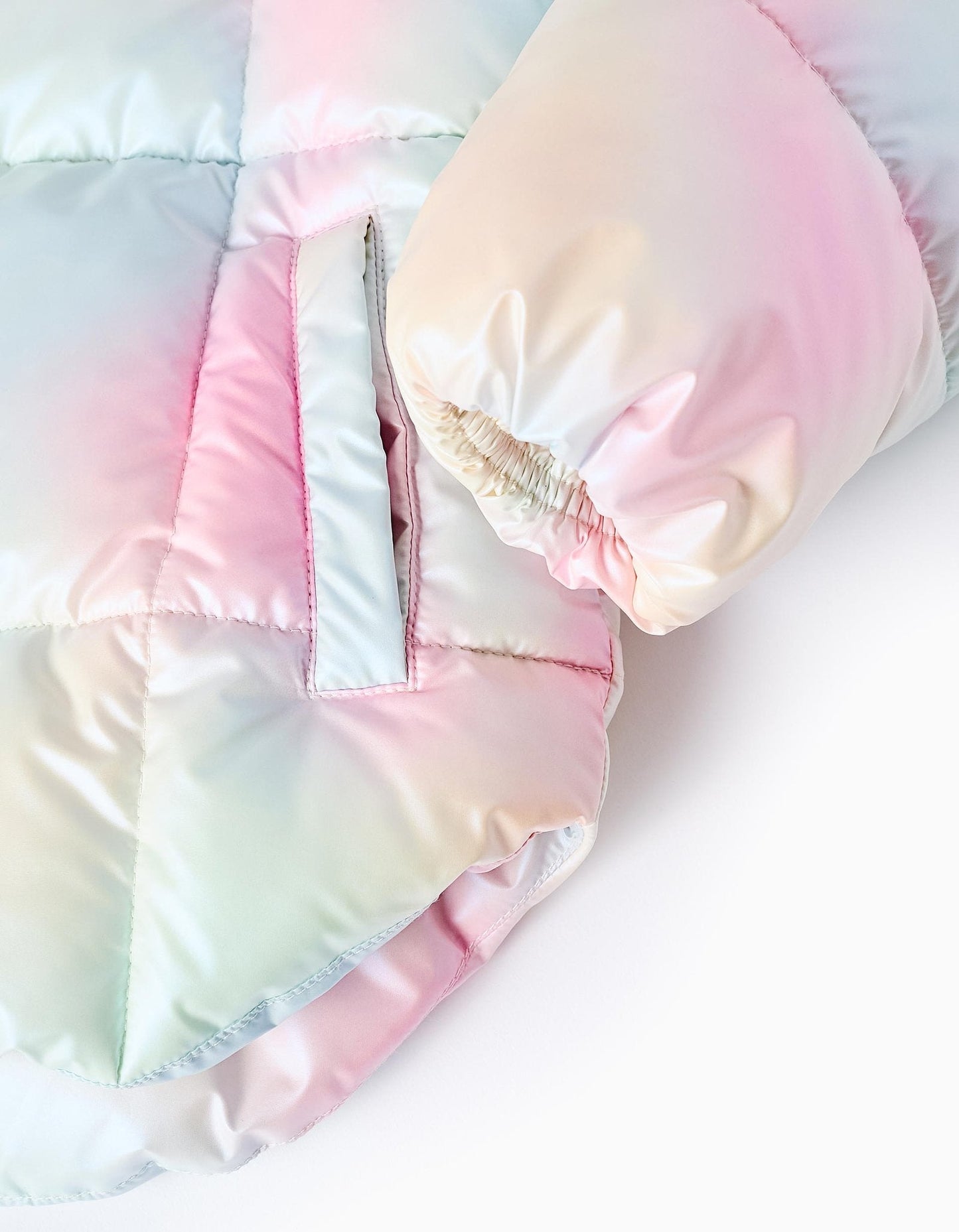 chamarra acolchada blanco tornasol