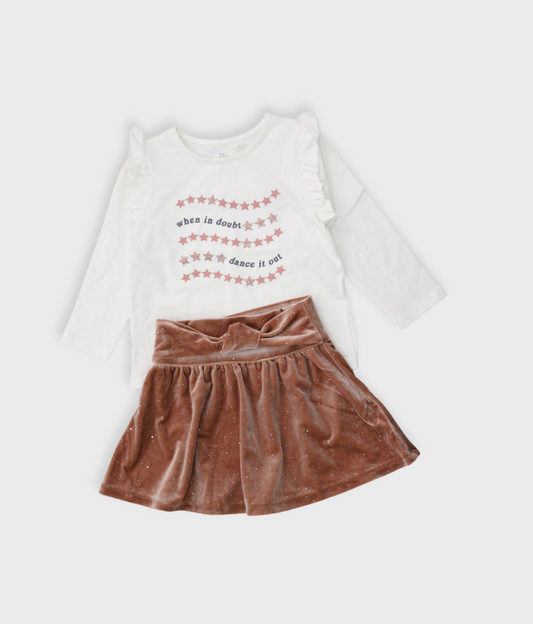 set blusa y falda de terciopelo rosa con destellos plata tornasol