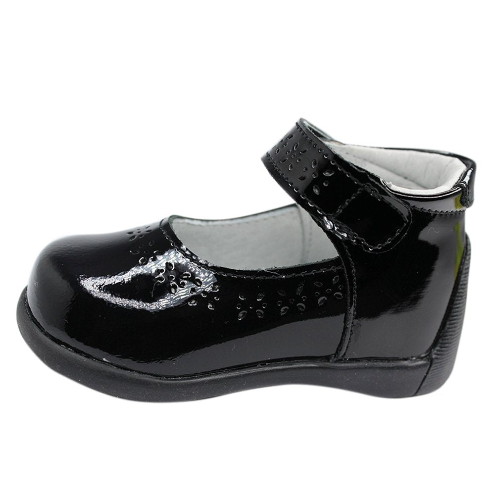 zapato de charol negro