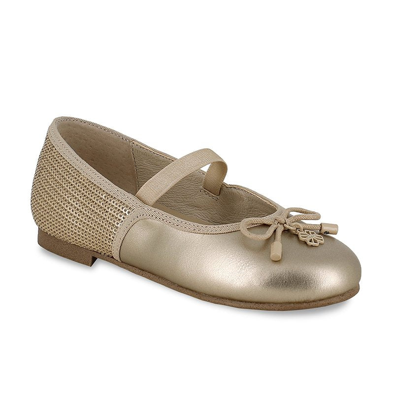 zapato bailarina color oro