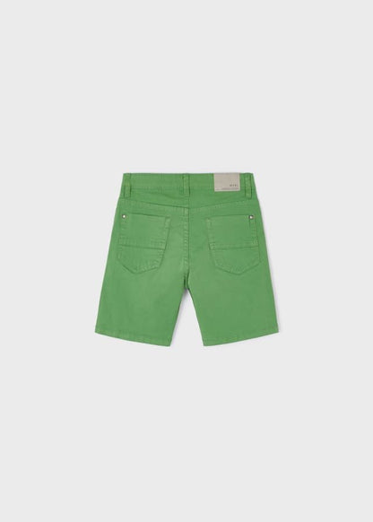 bermuda color verde croma