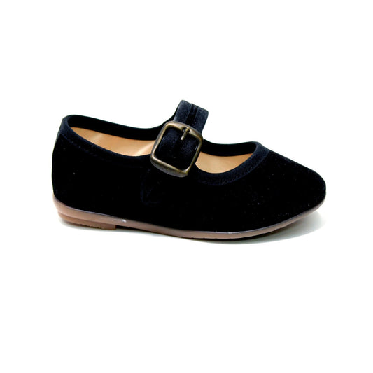 zapato negro de terciopelo
