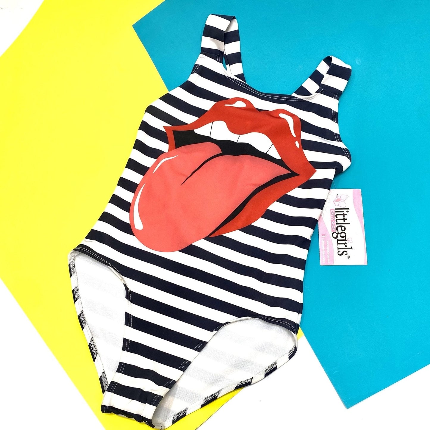 traje de baño lengua