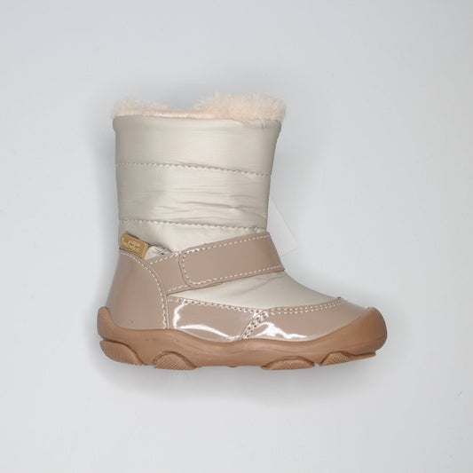 bota alta cruda con rosa